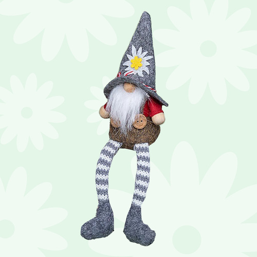 Silas Stonecrop | 18cm Gnome With Edelweiss Flower | Boy